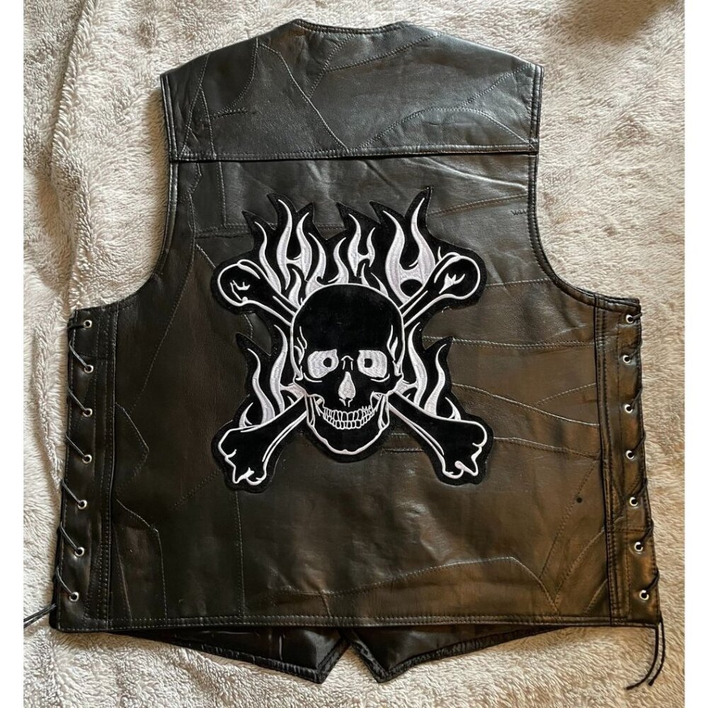 NWT Men's Diamond Plate Leather Vest
